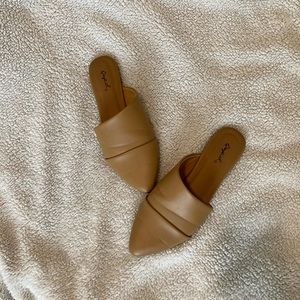 Tan Pointed Flats • Qupid • Lucy Avenue
